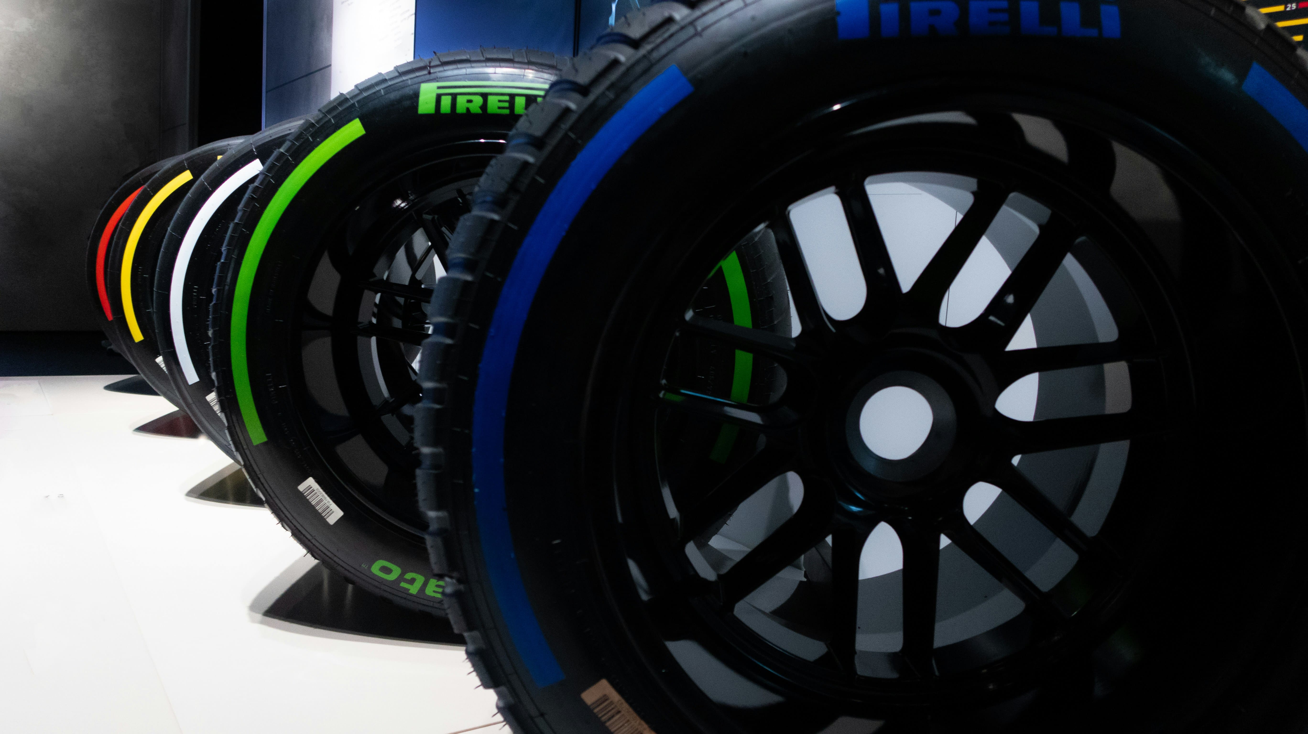 The Ultimate Guide to F1 Tyre Compounds: What the Colours Mean